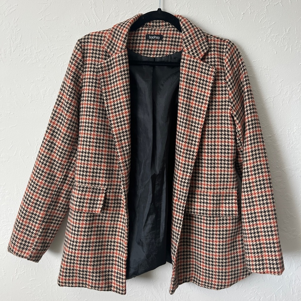 Checkered boo-hoo blazer